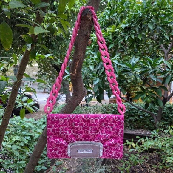 Coach Y2K Signature Optic Shimmer Raspberry Satin Luxor Eve Vintage Shoulder Bag - Picture 2 of 10
